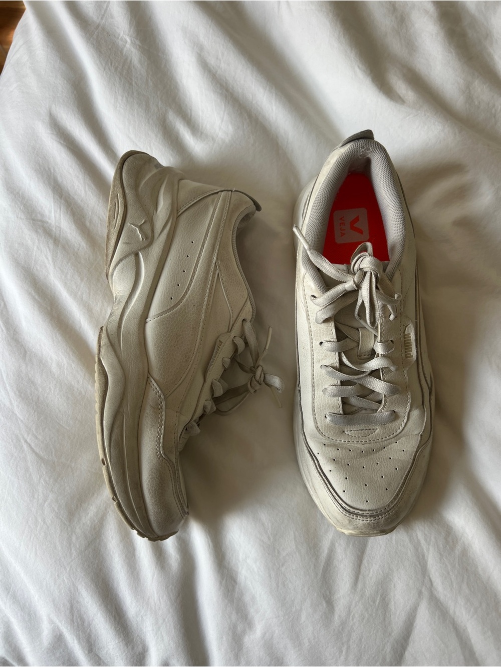 Puma - Leather Sneakers in Off-White